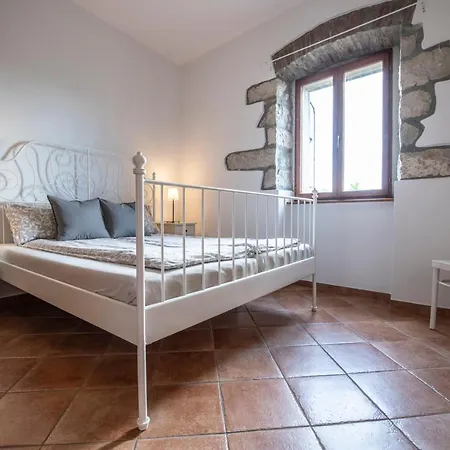 Old Town And Apartment *