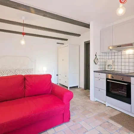 Old Town And Apartment Vrsar